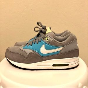 Nike Air Max 1 Essential ‘Wolf Grey/Gamma Blue’